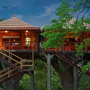 4* Bed & Breakfast Rangerwood Machan Jungle Tree House